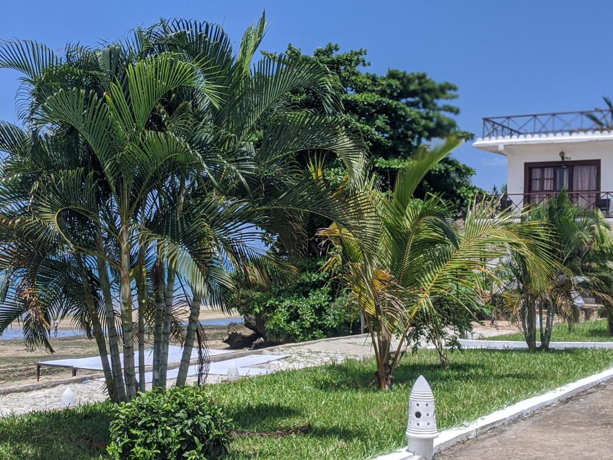 Amaan Ocean Hotel Kihinani Bububu Exterior foto