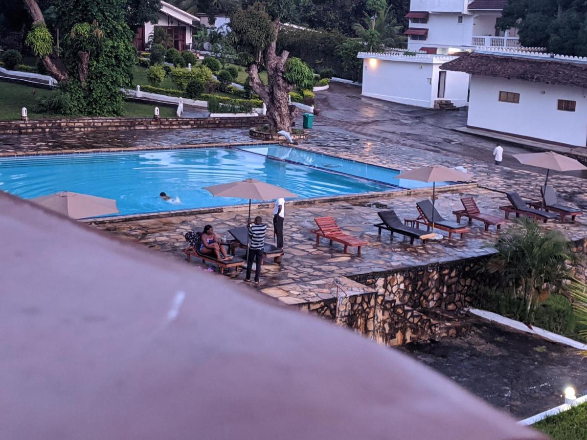 Amaan Ocean Hotel Kihinani Bububu Exterior foto